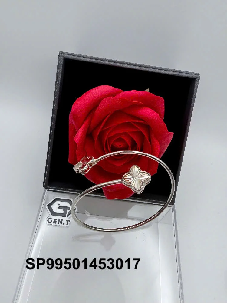 Trang sức bạc tối giản – Phong cách hiện đại, giá trị bền vững