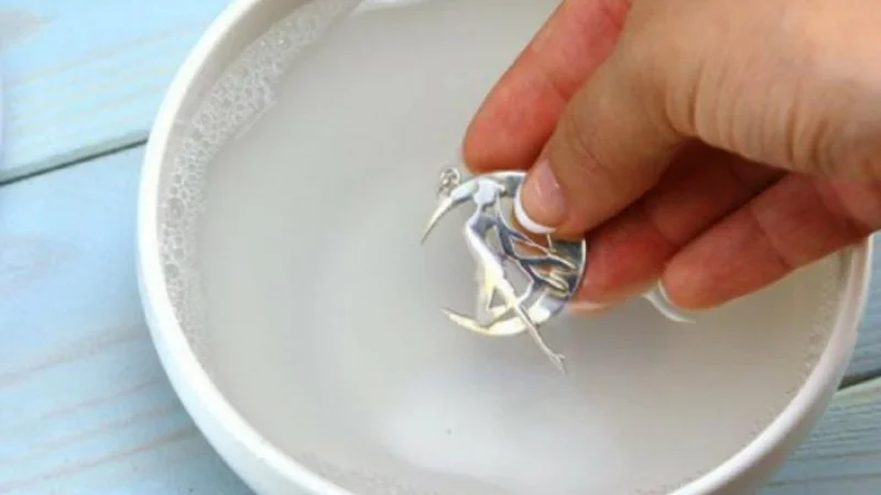 Bạc có bị đen không
